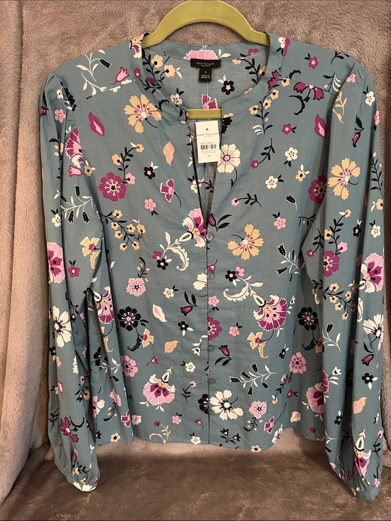 Ann Taylor Tops - Ann Taylor Teal Floral Long-Sleeve Button Blouse
